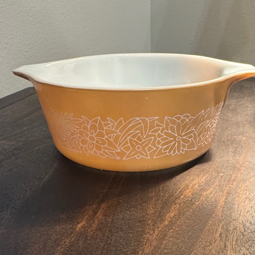 Vintage Pyrex Woodlands Casserole Dish
